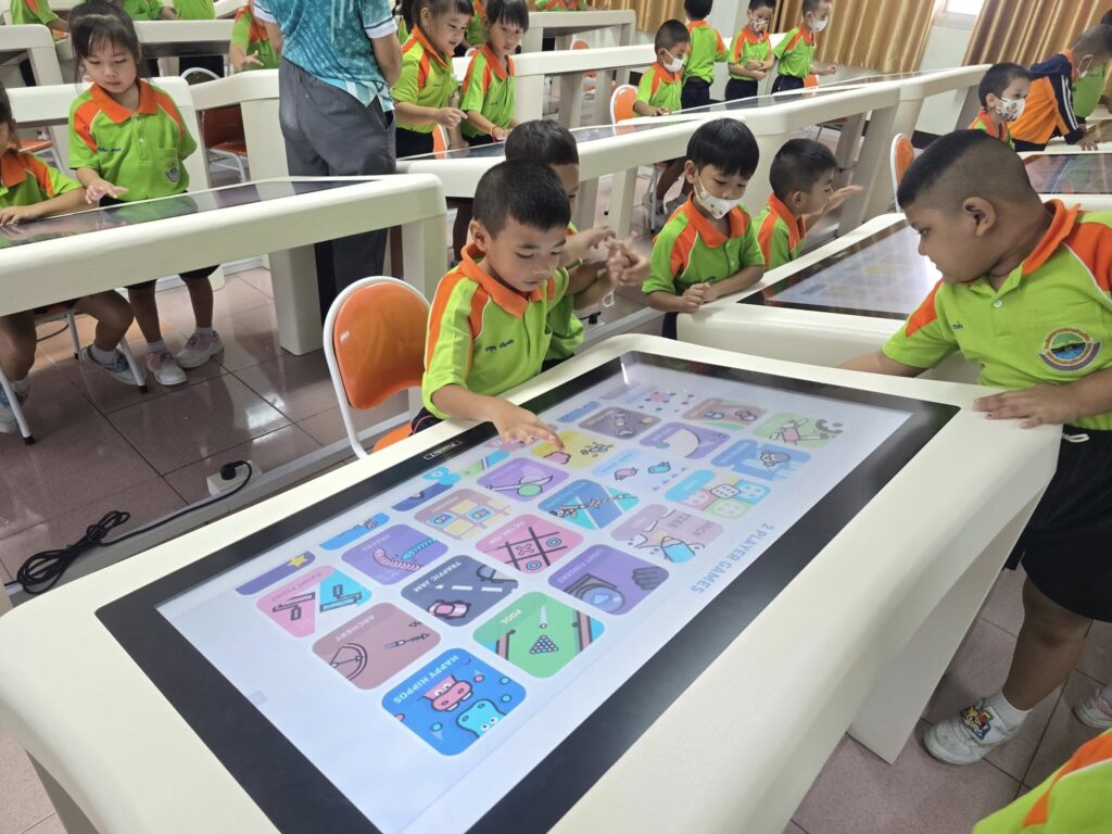 table touch screen 2